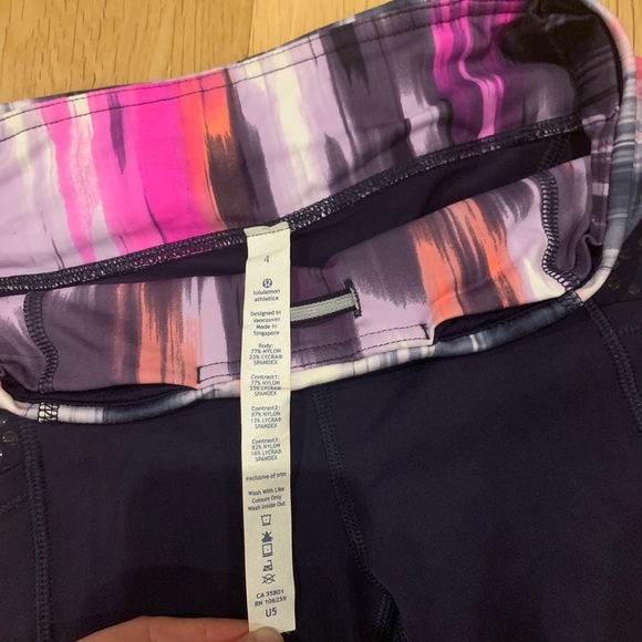 Lululemon Bike Shorts size 4 - Picture 3 of 3